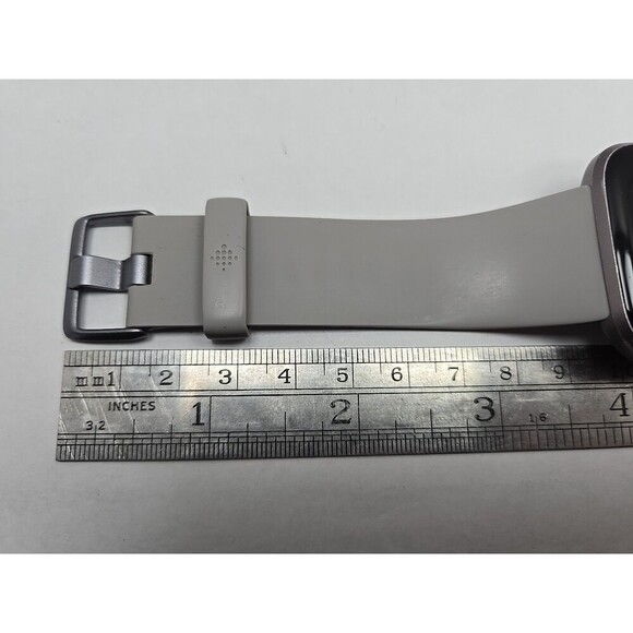 Fitbit Versa 2 Smartwatch Gray 40mm Alexa WR50M Always On Display No Charger - Picture 10 of 10